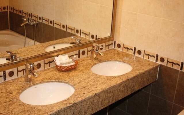 Elegance Hotel Asenovgard