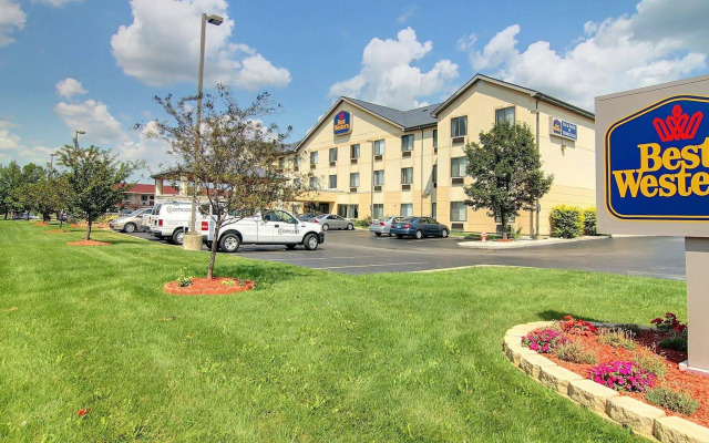 Best Western Inn & Suites Merrillville