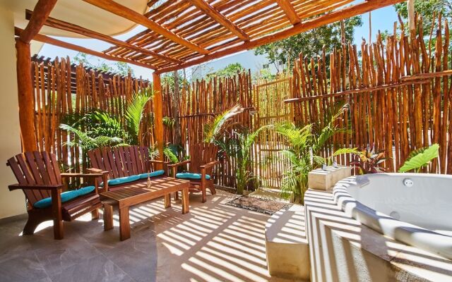 TERRA 103 - Stunning condo with pool & jacuzzi & good wifi