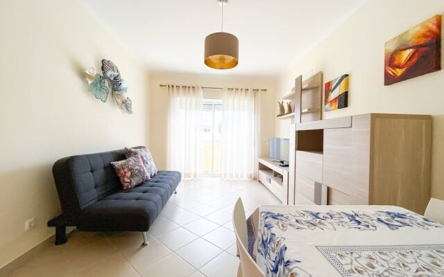 Prestige Apartment with Swimming Pool