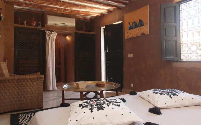 Riad Essaada