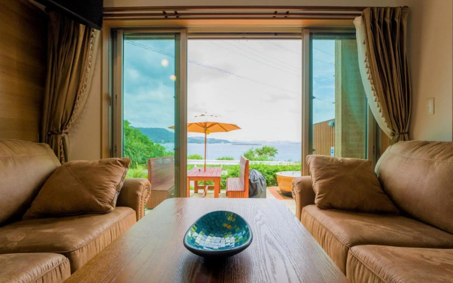 Papillon パピヨン