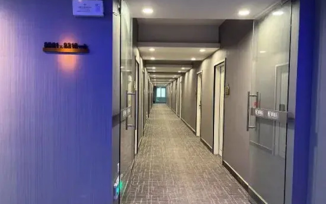 7 Continents Business Tourism Hotel