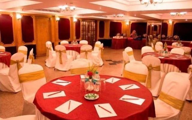 Collection O 50090 Ramanashree Brunton