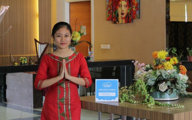 Airy Lahundape Edy Sabara Bypass 8 Kendari