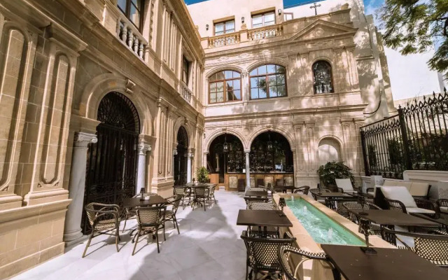 Hotel Casa Palacio María Luisa 5* GL by Kaizen Hoteles