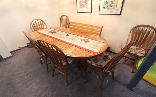 Summit #10 3 Bedroom Condo