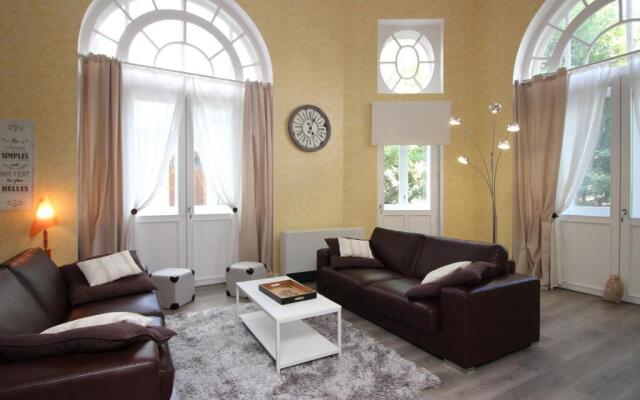 Appartement La Bourboule, 2 pièces, 6 personnes - FR-1-608-19