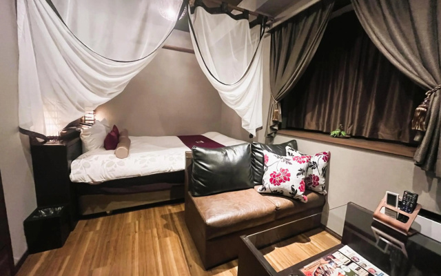 Hotel K6 Osaka Namba