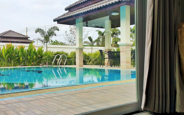 Unique Paradise Resort