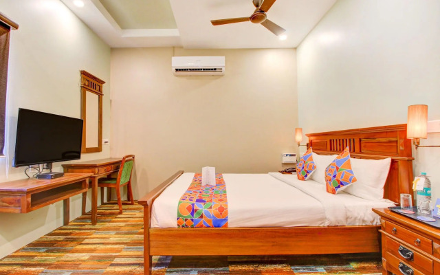 Hotel Ashvattha By OYO Rooms