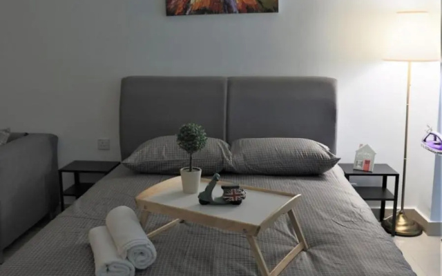 MUJI Warm & Cozy 3 BR Doorstep BRT Subang USJ – Guest Rooms – Subang Jaya