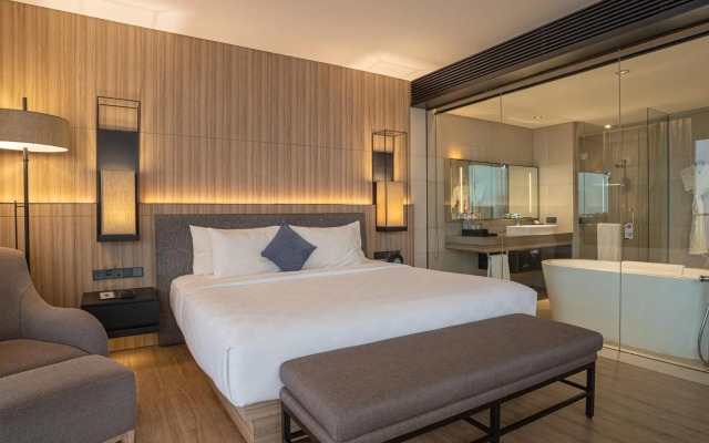 Royal Tulip Gunung Geulis Resort and Golf