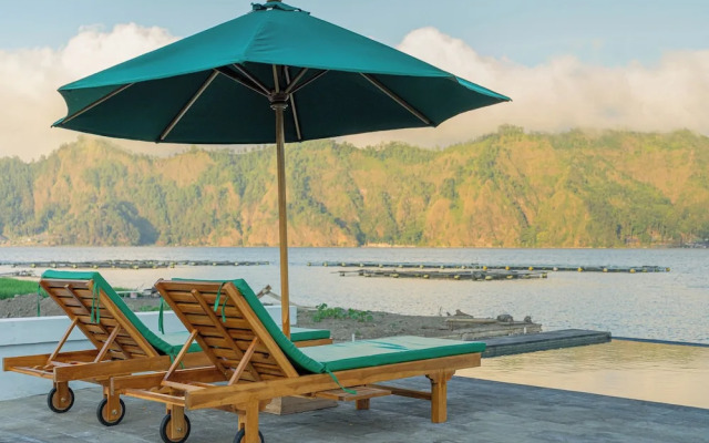 D Sila’s Tepi Danu Villas Kintamani & Natural hot spring