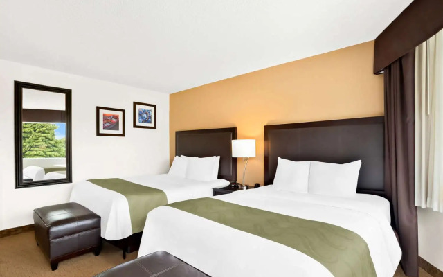 Quality Inn Port Angeles - near Olympic National Park