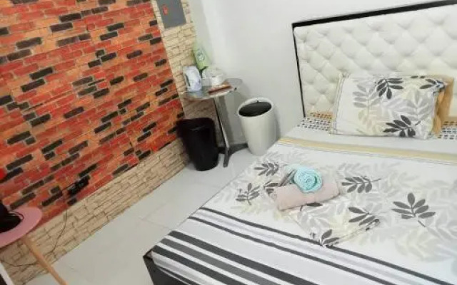 N&J Lopez Lodging House