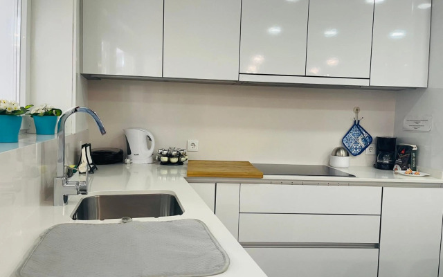 Central Tiled Apartment