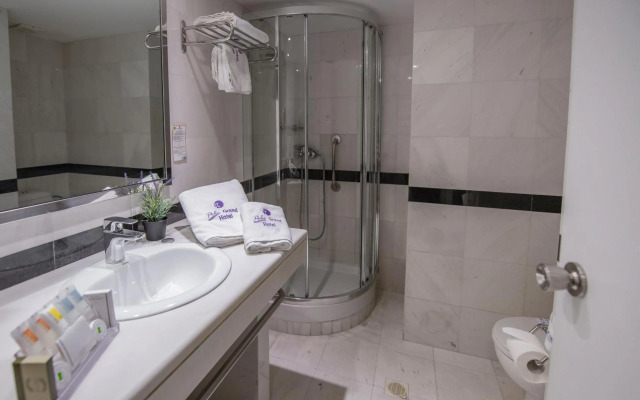 Polis Grand Hotel