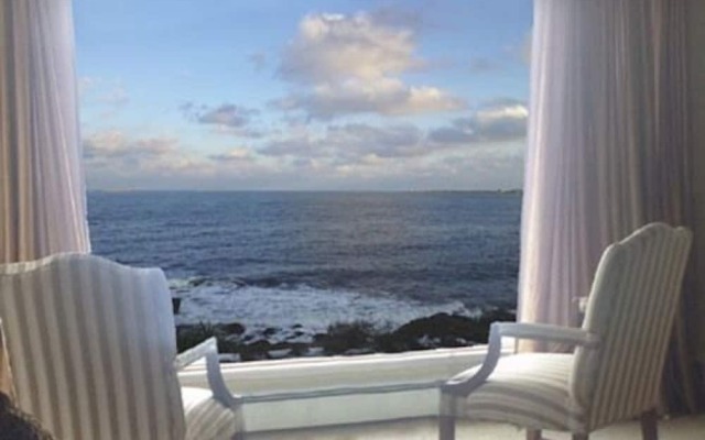 The Quarterdeck Inn by the Sea