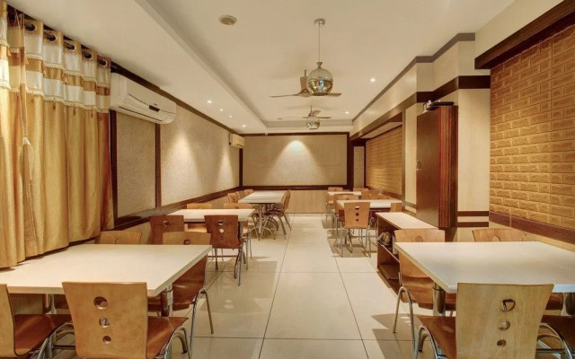 Motel Gajraj Continental by OYO Rooms