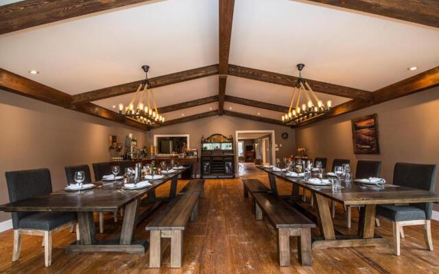 Bella Coola Eagle Lodge