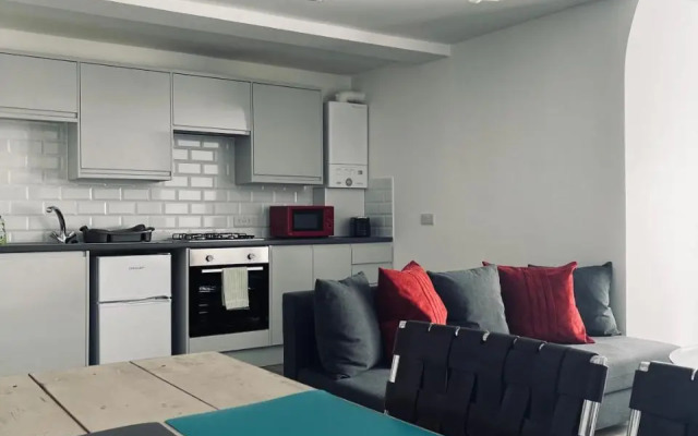 One bedroom apartment, no 4