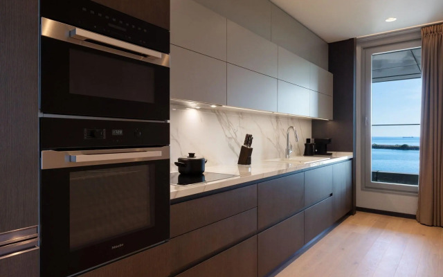 JW Marriott Hotel Istanbul Marmara Sea