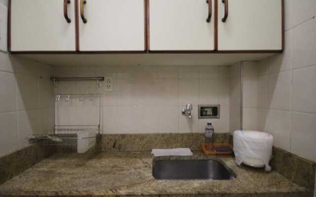 GoHouse Constante 702