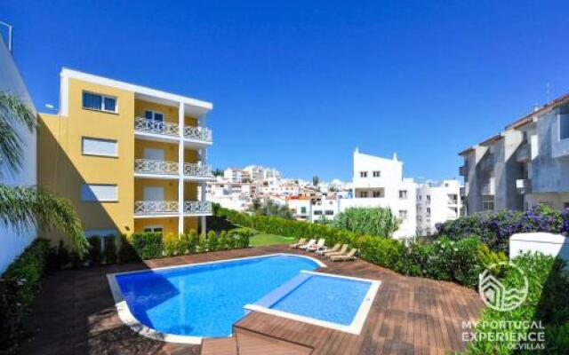 Garden Hill Relax & Old Town by OCvillas