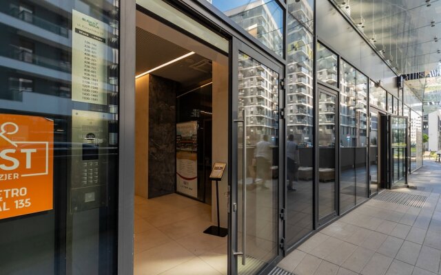 Wola Studio Kasprzaka by Renters