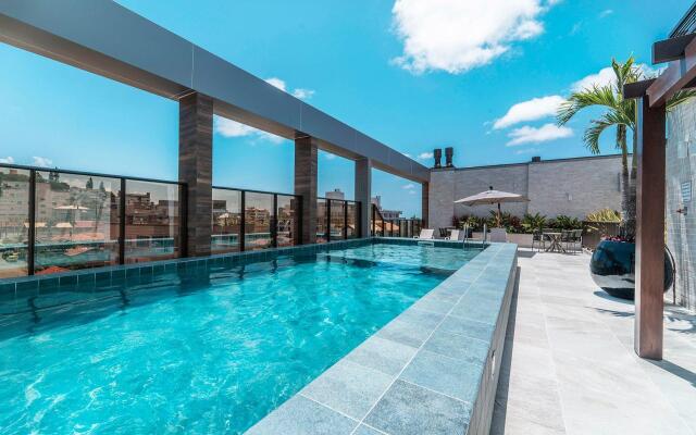 Aluguel Apartamento Sunrise 2 suítes | Piscina