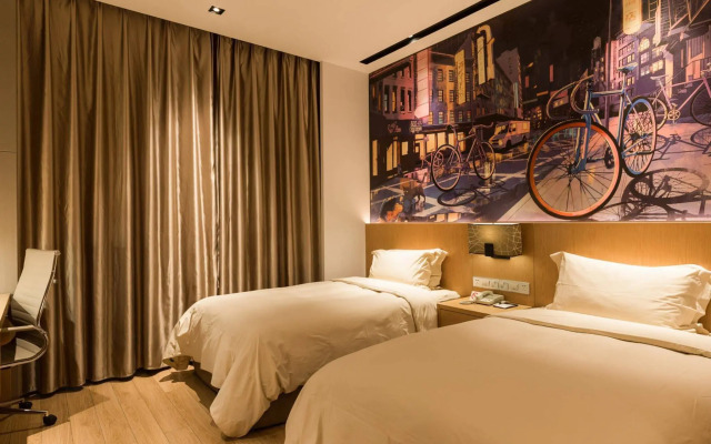 MiniMax Hotel Shanghai Songjiang