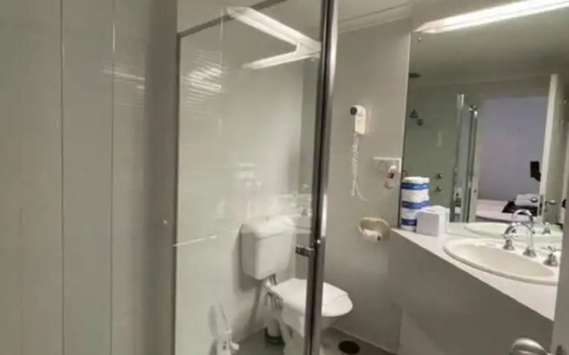 Unwind Adelaide City Studio No 435