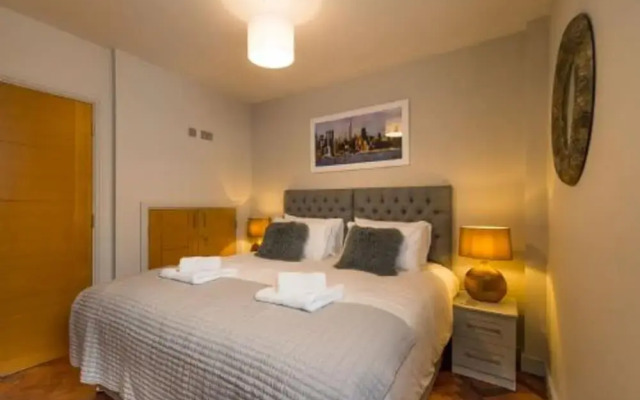 Host Stay Oddfellows Hall