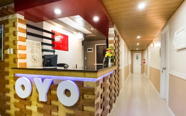 OYO 240 Country Artist Hotel