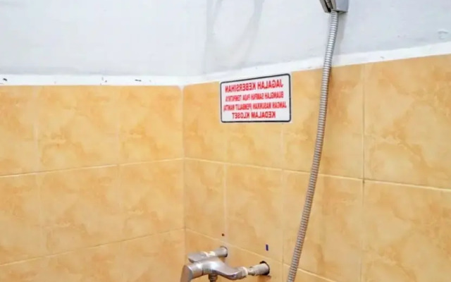 OYO 91706 Hotel Serena Anggrek