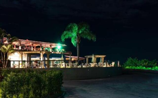 Hotel Caieiras