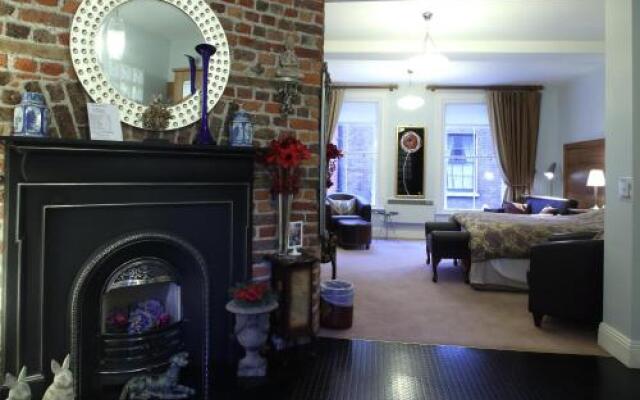 The Merchant House