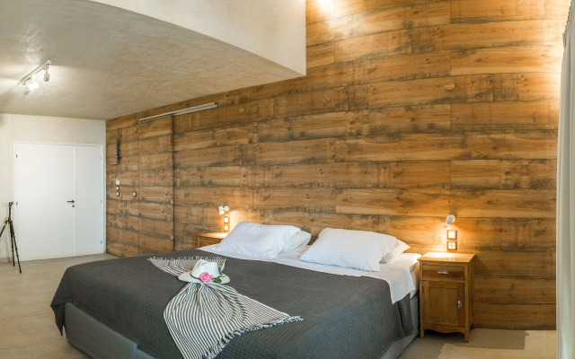Enetiko Resort Hotel