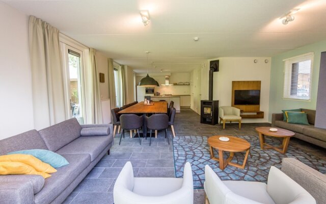 Lush Holiday Home 4km From Maastricht