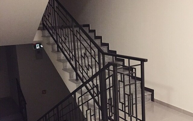 Grey Apartments Kościuszko