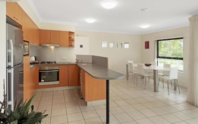 Oasis Apartments