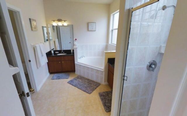 ACO FAMILY - 4Bd with pool ( 1707)