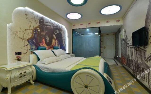 Haiyang Zhilian Theme Apartment Hotel (Chengdu Xihua University)