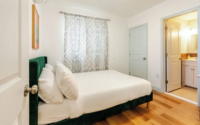 Cozy Stay near Fishtown & City Center