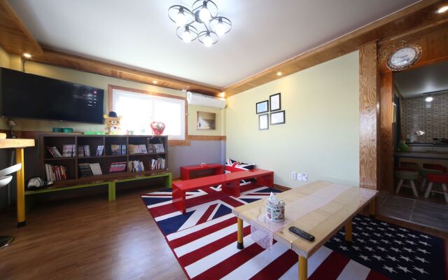 Suncheon Station Guesthouse - Hostel
