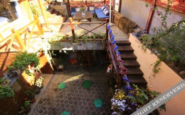Nuanju Inn