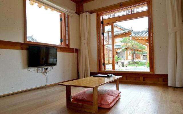 Hwangnamkwan Hanok Guesthouse