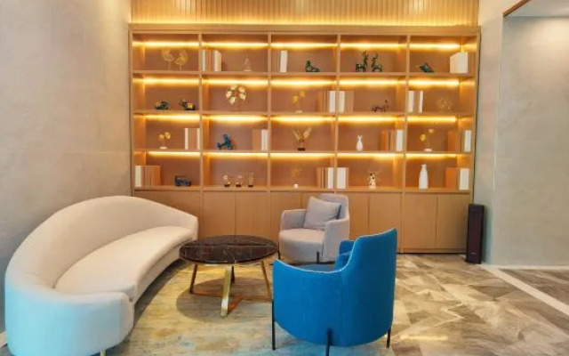 Accompanying Hotel·Yipin (Shanghai Lujiazui Financial and Trade Zone)