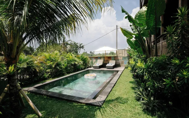 Seseh Beach Retreat Villas